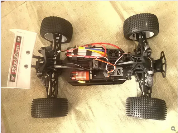 1/8 rc автомобиль внедорожников грузовик Nitro изменение бесщеточный идеальный двигатель Монтажный держатель Kyosho HSP hobao FS racing