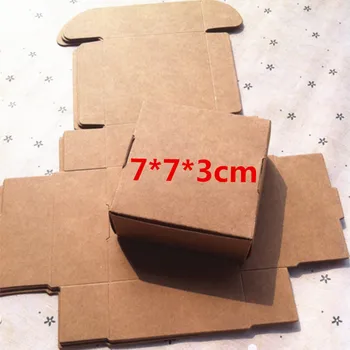 

50PCS 7X7x3CM Black Brown Carton Kraft Paper Box Wedding Favors and White Gift Box Candy Box for Chocolate Party Favor for Guest