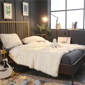 

Soft Long Shaggy Throw Blanket Faux Fur Bed Cover Sofa/Bed/ Couch Blanket Fluffy Sherpa Warm Winter Bedspread for Kids Adults