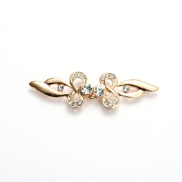 Cardigan Collar Clips Holder Fashion Women Decor Shiny Crystal Cape Cloak Clasps Fasteners Buckle Fashion Brooch Clip