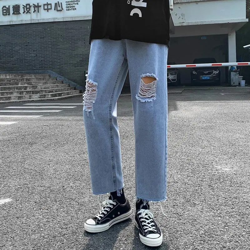 

Korean Ripped Straight Jeans Men's Fashion Casual Retro Blue Jeans Men Streetwear Wild Loose Hip-hop Hole Denim Trousers Mens