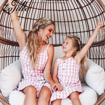 

ZAFILLE Family Look Mother Daughter Dresses Fashion Pink Plaid Button Sling Dress For Mommy and Me Family Matching Clothes