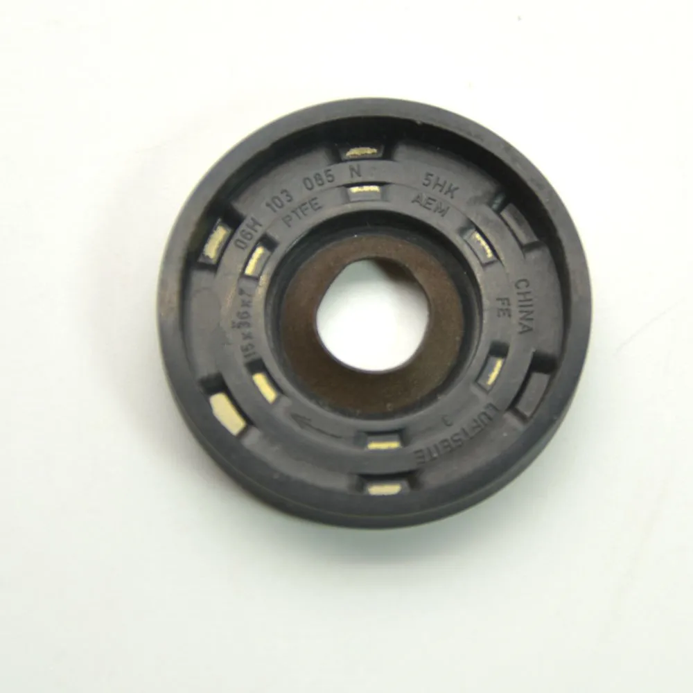 FOR New passert Teng Teng Ming sharp A4L oil pump balance shaft oil seal camshaft seal 06H 103 085 N