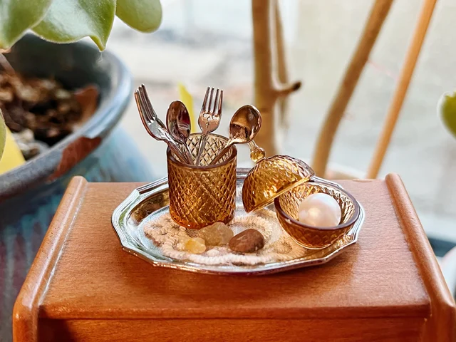 1:6 doll house mini model furniture accessories  Five piece Restaurant cutlery/knife and fork 6