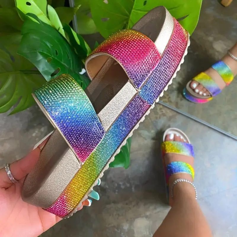 Шлепанцы Rainbow Стразы для девочек мягкие Нескользящие пляжа домашние тапочки