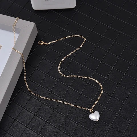 New Arrival 2022 Fashion Sweet Girls Elegant Pearl Heart Pearl Necklace For Women Students Party Choker Jewelry Gifts