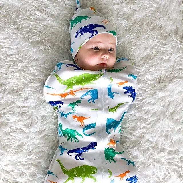 Модное милое хлопковое мягкое Пеленальное Одеяло на молнии для новорожденных мальчиков и девочек спальный мешок с принтом+ шапка на возраст от 0 до 6 месяцев, Осень-зима - Цвет: K