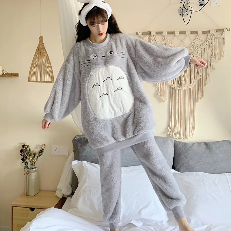 

2019 Winter Thick Warm Flannel Loose Pajama Sets for Women Long Sleeve Cute Cartoon Coral Velvet Sleepwear Homewear Home Clothes