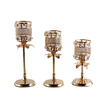 

Gold Fashion Iron Art Pillar Candle Holders Luxury Romantic Wedding Candelabra Ornaments Design Kaarsenhouder Home Decore Ec50ll