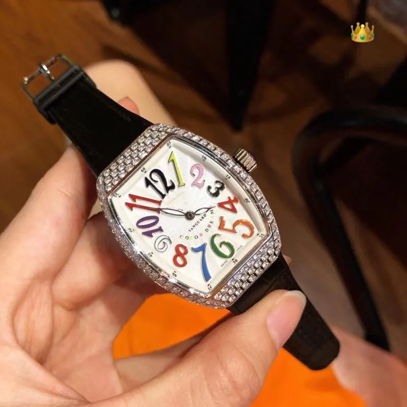 

A0823 Women's Watches Top Brand Runway Luxury European Design Quartz Wristwatches