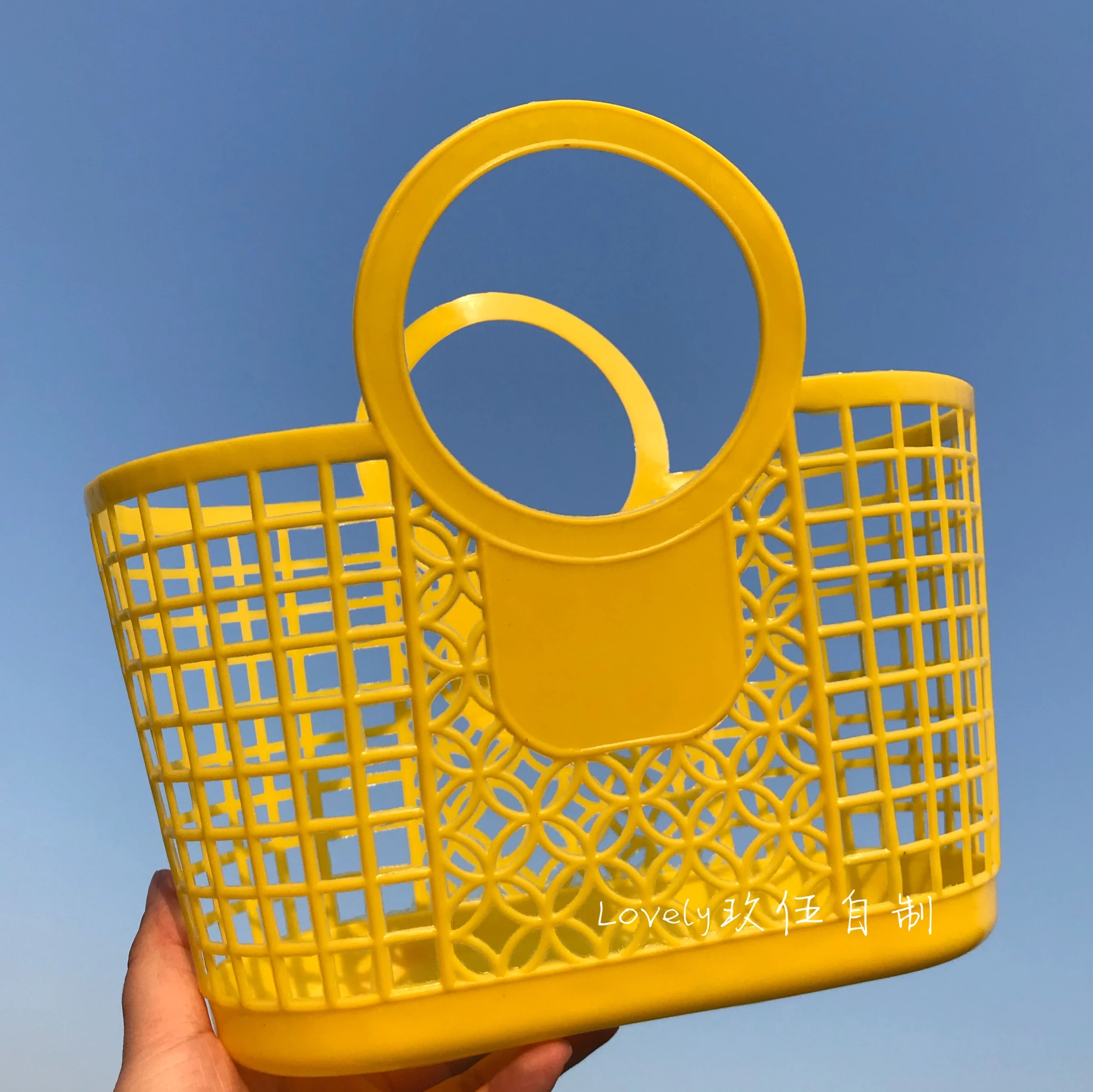 Hollow Handmade Plastic Women Handbag Candy Color High Capacity Woven Basket Bags For Women Summer Beach Women's Bag Big Shopper