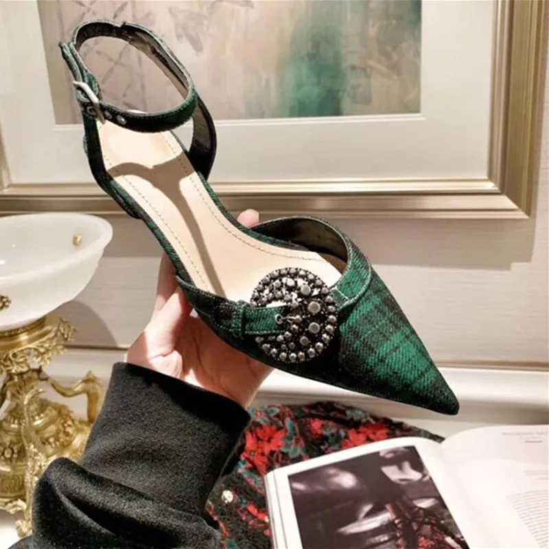 Сандалии женские в клетку заостренный носок ремешок на щиколотке высокий каблук