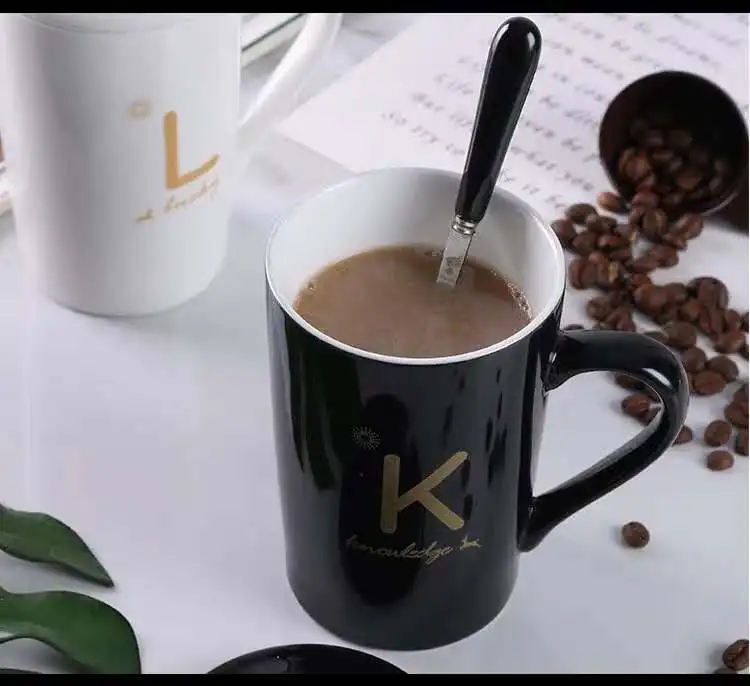 Керамическая чашка, кружка с крышкой, ложка, для мужчин и женщин, студентов, Корейская версия, чашка для молока, чашка для питья, домашняя чайная чашка, кофейная чашка