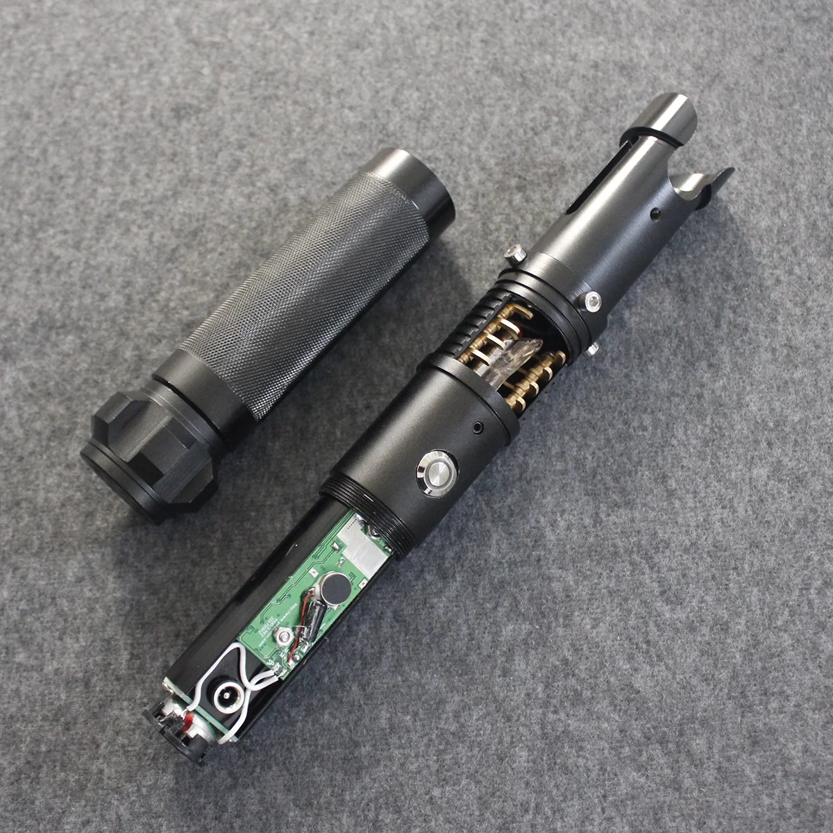 Ydd Killer Saber base lit high quality metal hilt complete heavy dueling FOC lightsaber with bright light and loud sound
