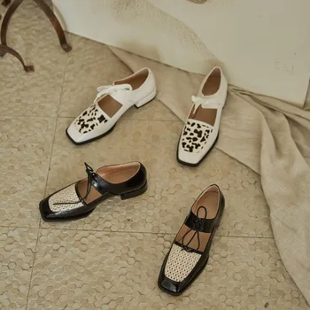 

Personalized Design Fashion First Layer Cowhide Natural Leather Shoes New Color Matching Light Mouth Square Head Women's Shoes