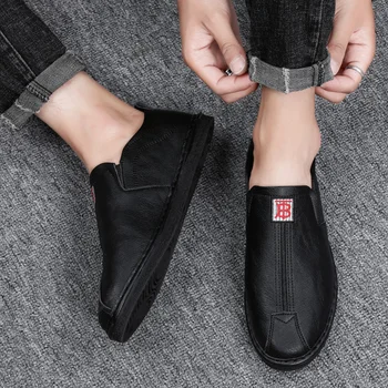 

Hot Style New Board Shoes Men Casual Comfortable Breathable Sneakers Men Slip-on Lightweight for Walking Tenis Masculino Adulto