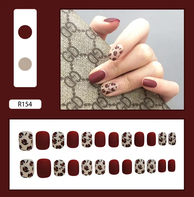 24 Sheet/Set Cute Face Fake False Nail Tips Grid Round Full Cover Glue Manicure Makeup New Design Pure Art Nail Stickers R154