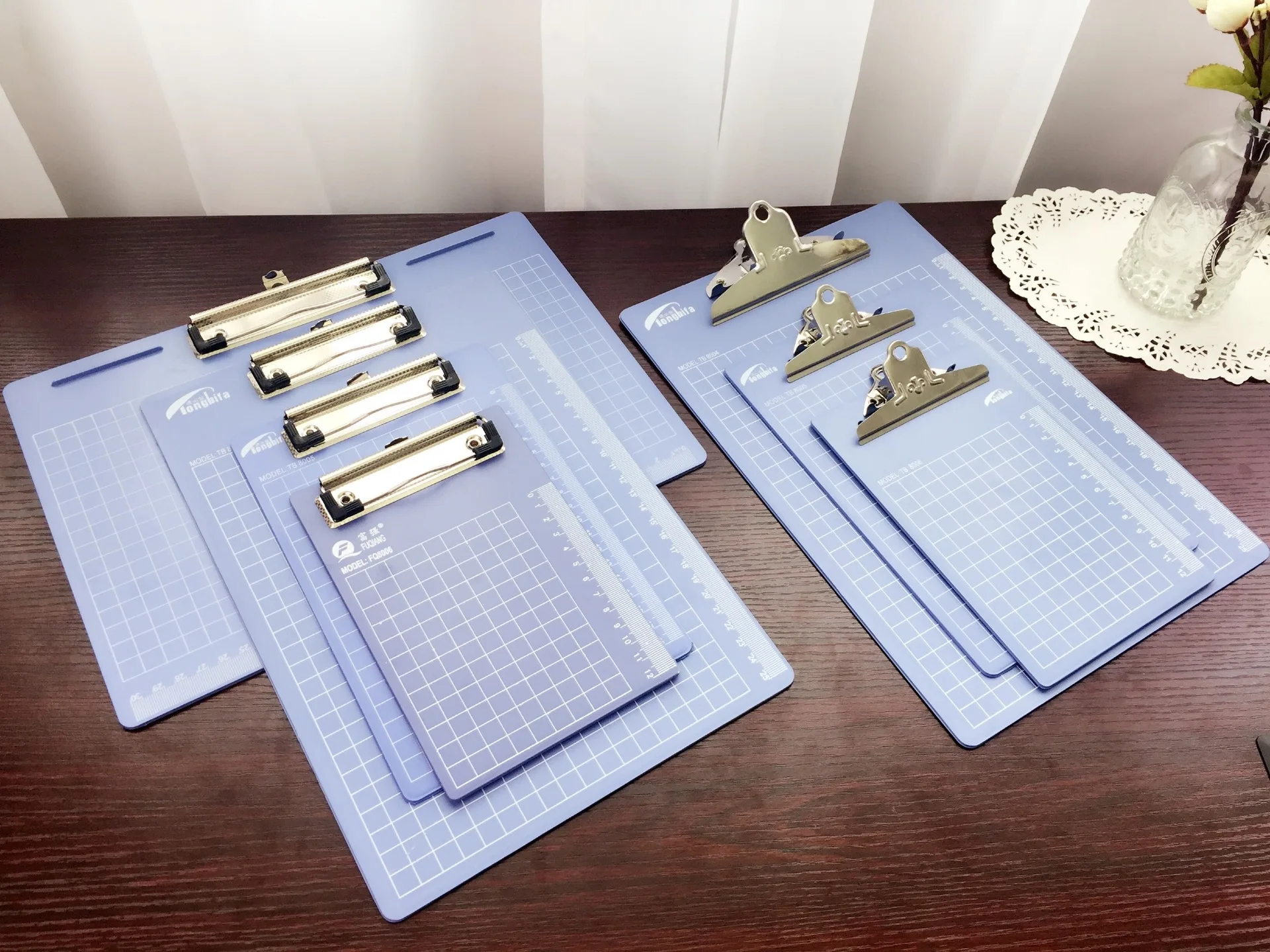 

A4 Plastic Board Folder Office File Folder Tablet Clip Writing Flat Head Clip Board Pad Writing Board Clip Folder