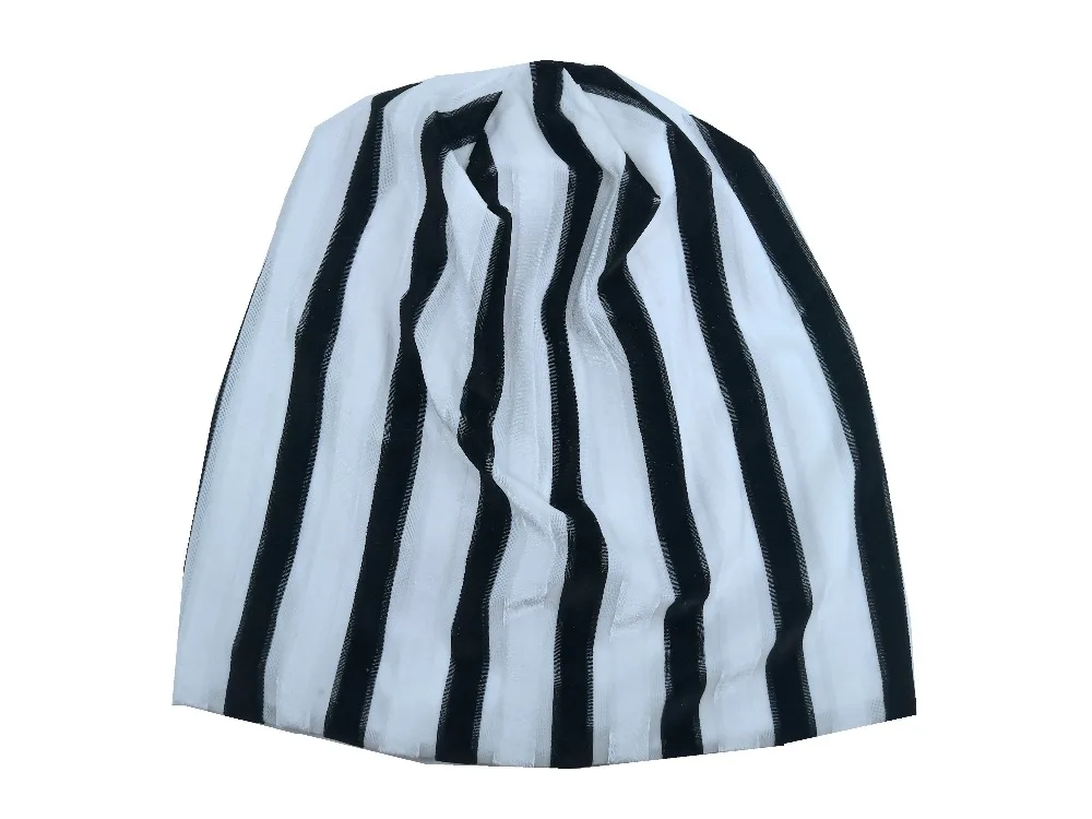 B198014 Stylish new lady's pullover hat with elastic and soft black and white stripes