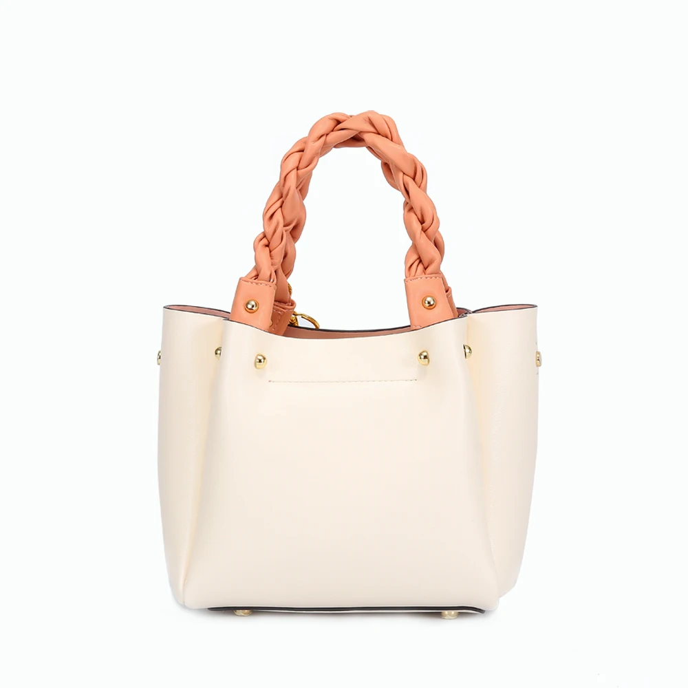 1545964258159_IMG_6800