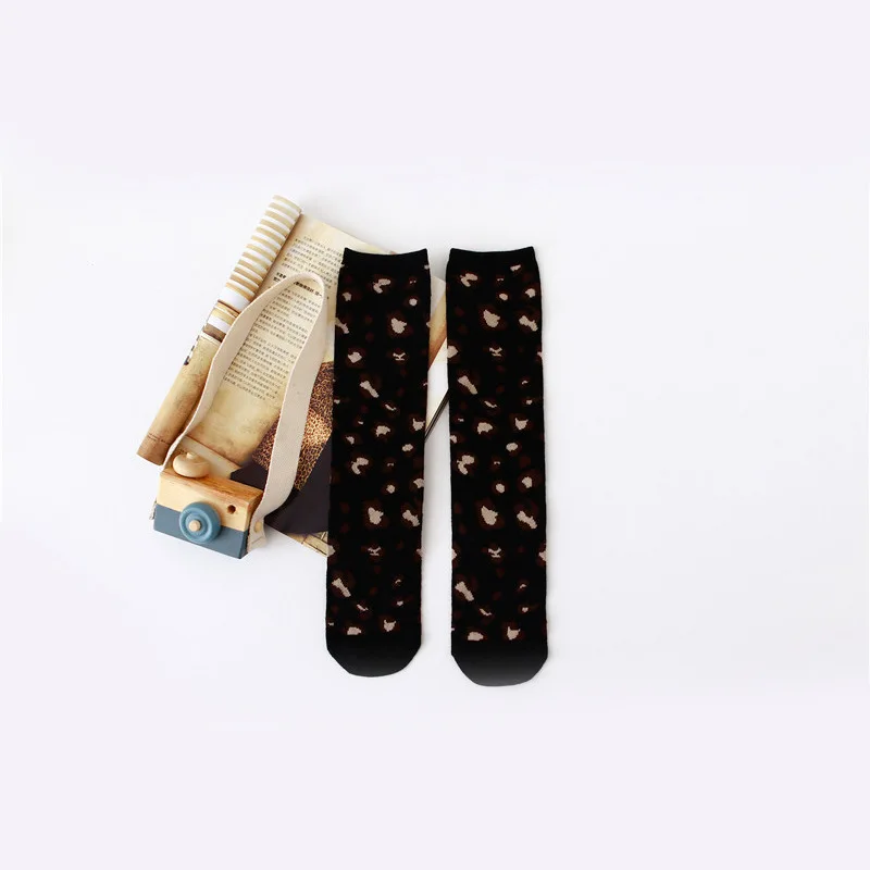 leopard print black Осенне-зимние гольфы для девочек мягкие гетры в полоску с леопардовым принтом, Длинные хлопковые носки детские носки для мальчиков и девочек, От 2 до 12 лет - Цвет: leopard print black