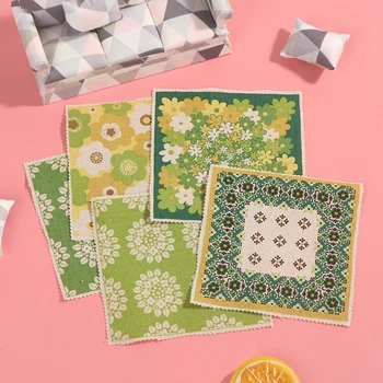 

Woven Hand Retro Rugs Doll House Mini Carpet Mat Miniature House Furniture Deco For 1:12 Scale DIY Dollhouse Accessories Kit