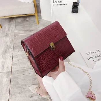 

2020 new summer female bag crocodile pattern chain small square bag Korean version simple wild small bag shoulder messenger bag