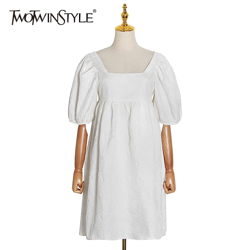 TWOTWINSTYLE Элегантное Белое Женское платье с квадратным воротником и пышными