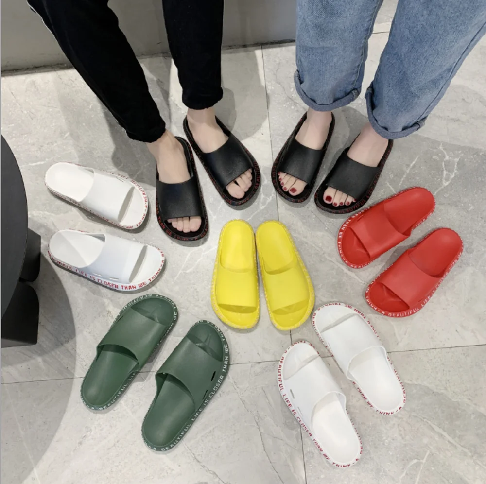 

Woman Summer Couple Sandals Home Female Bathroom Non-slip Slippers Flip Flops Outdoor Shoes Beach Shoes 36-45 Large Size Slide