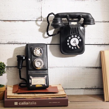 

Retro Resin Phone Ornament Vintage Telephone Statue Home Desk Decoration Figurine Model Cafe Bar Landline Dial Phone Crafts