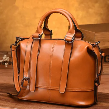 

2020 Korean version of the new women's handbag fashion wild leather women's bag retro oil wax leather shoulder Messenger bag