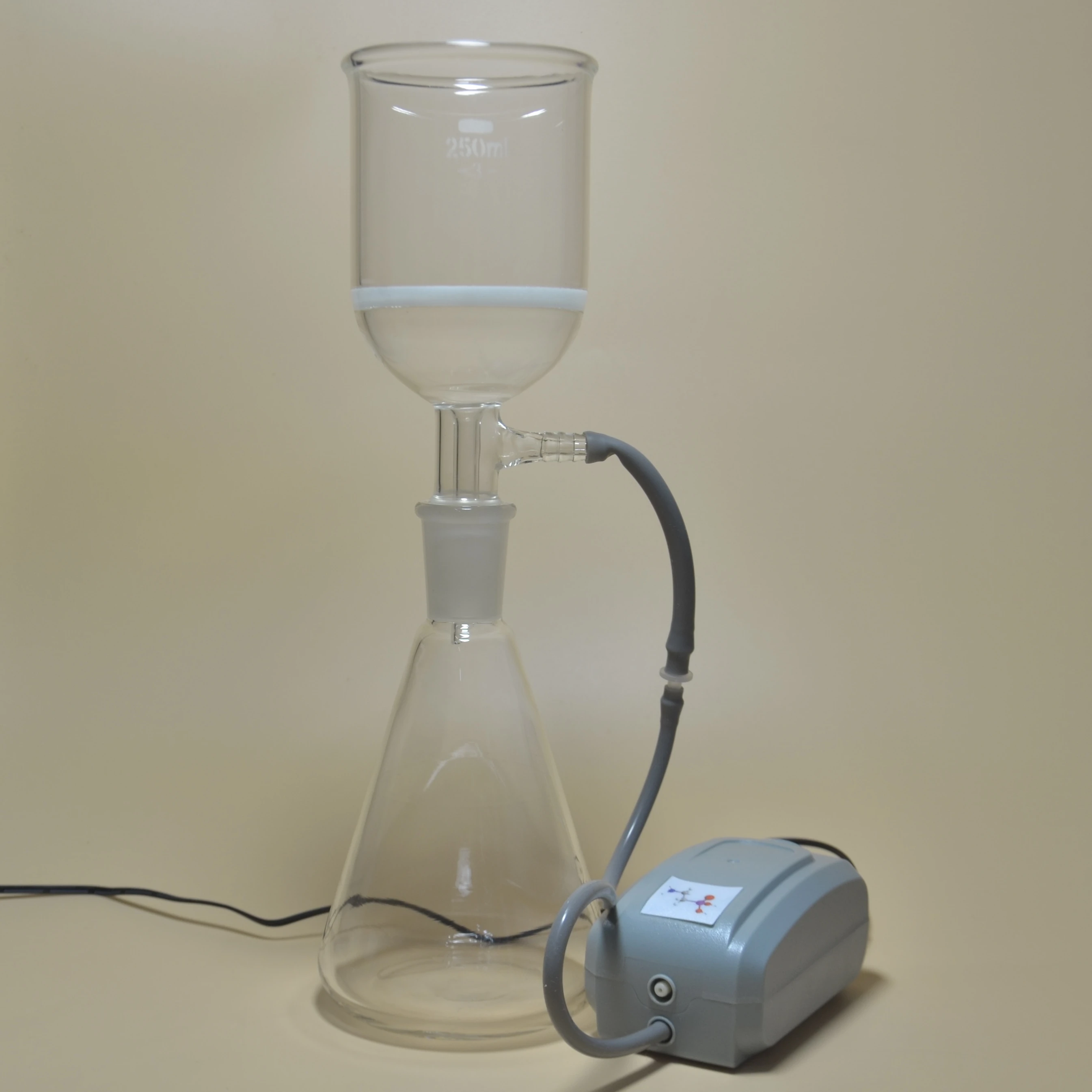Laboratory filter glassware kit with the Pump