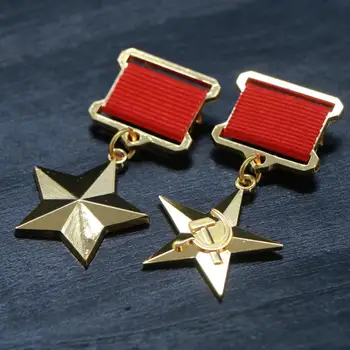 

2pcs/lot Gold-plated Stalin Gold Star Medal Russian World War II USSR Soviet Five-star Medal of Labor with Pins CCCP Badge