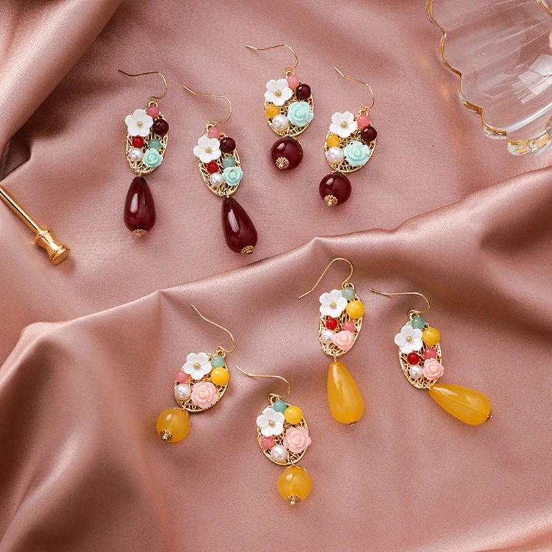 

New Fashion Personality Retro Water Drops Beads Earrings Simulated Pearl Literary Female Trade Hook Ear Jewelry Flower Earrings