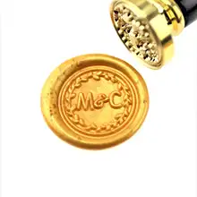 Индивидуальные инициалы с венком воск печать/пользовательские монограммы свадебные печати/свадебные приглашения печать/на заказ Свадебная печать