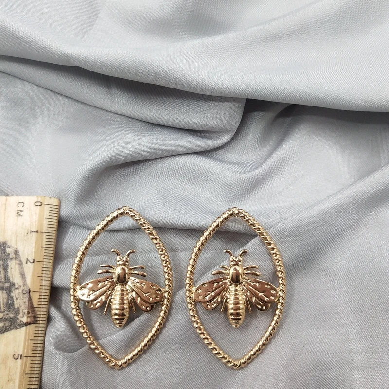 

2019 Limited Earings Earing European American Jewelry Personality Vintage Fashion Fresh And Elegant Earrings Without Clasps D2