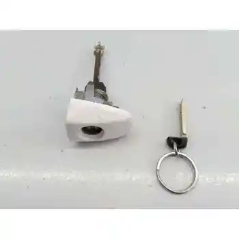 

BOMBIN LEFT FRONT DOOR TOYOTA PRIUS (NHW30)
