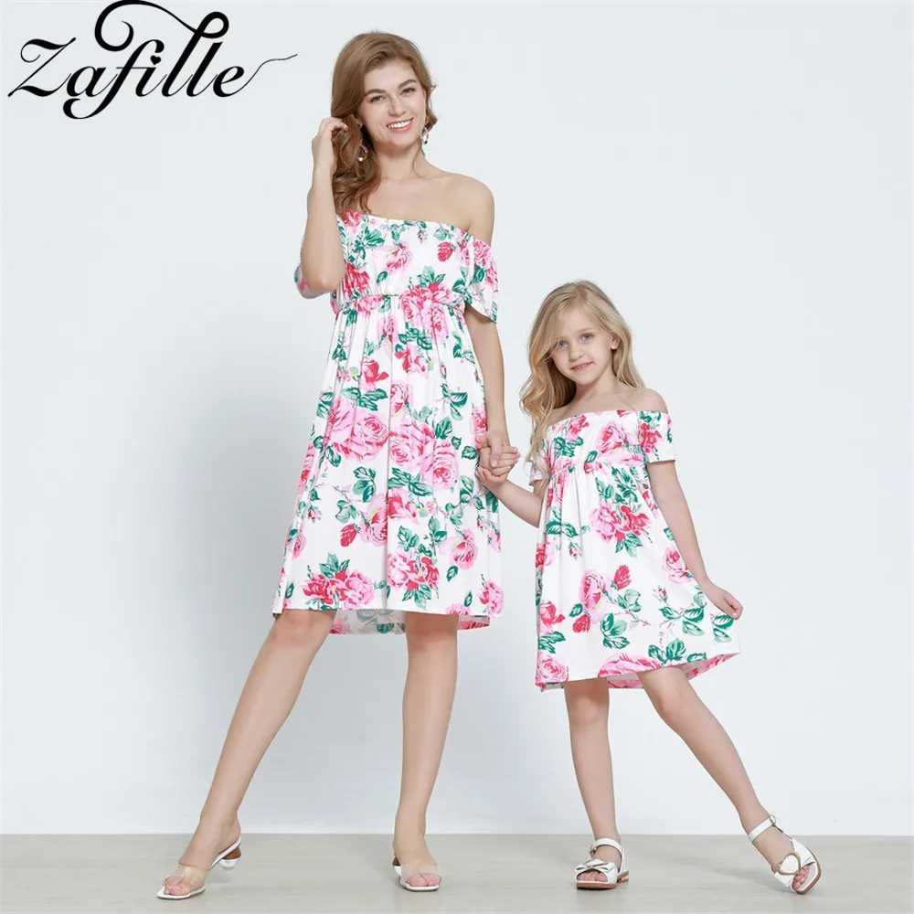 

ZAFILLE Family Look Mother Daughter Matching Clothes Off Shoulder Floral Printed Mini Dress Family Matching Clothes Mommy and Me