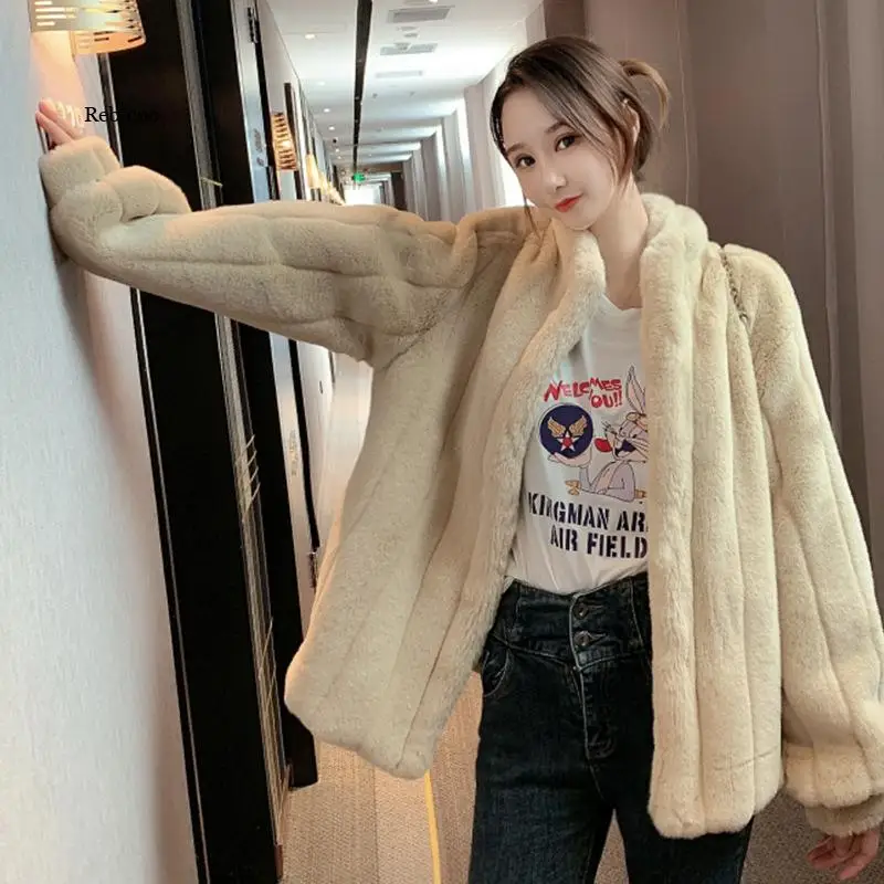 Фото Женское пальто из искусственного меха повседневные корейские белые толстые