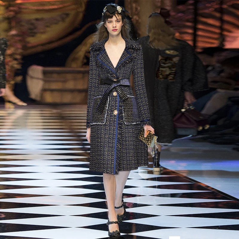 

Single breasted long sleeve lace up waist tassel pocket small fragrance medium length plaid coat coat fall / winter 2020