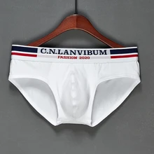 

Sexy Briefs Man Solid Color Cotton Underpants Soft Breathable Comfortable Underwear U Convex Pouch Men's Underwear