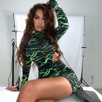 

Sexy women's round neck finger sleeve long sleeve jumpsuit short skirt skirt