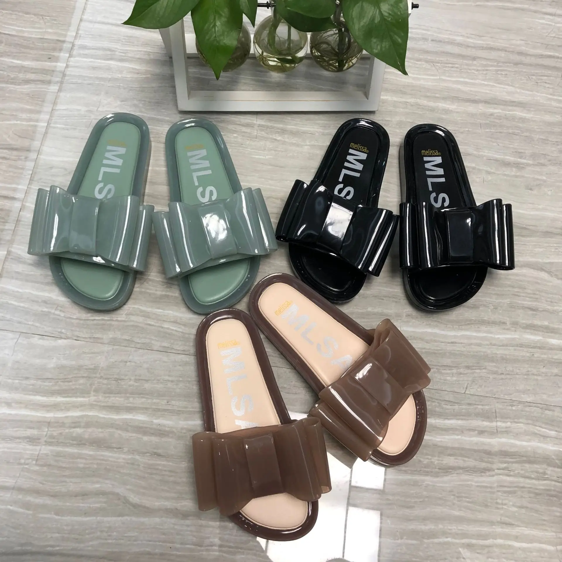 Женские шлепанцы с бантом Melissa летние пляжные на плоской подошве SM032 2021 | Обувь