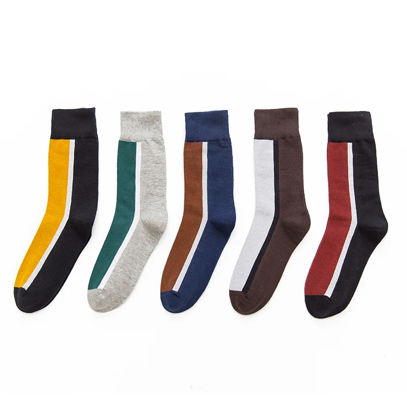 

Men's And Women's Cotton Socks Autumn And Winter New Fashion Couple Socks Stitching Contrast Color Tube Tide Socks