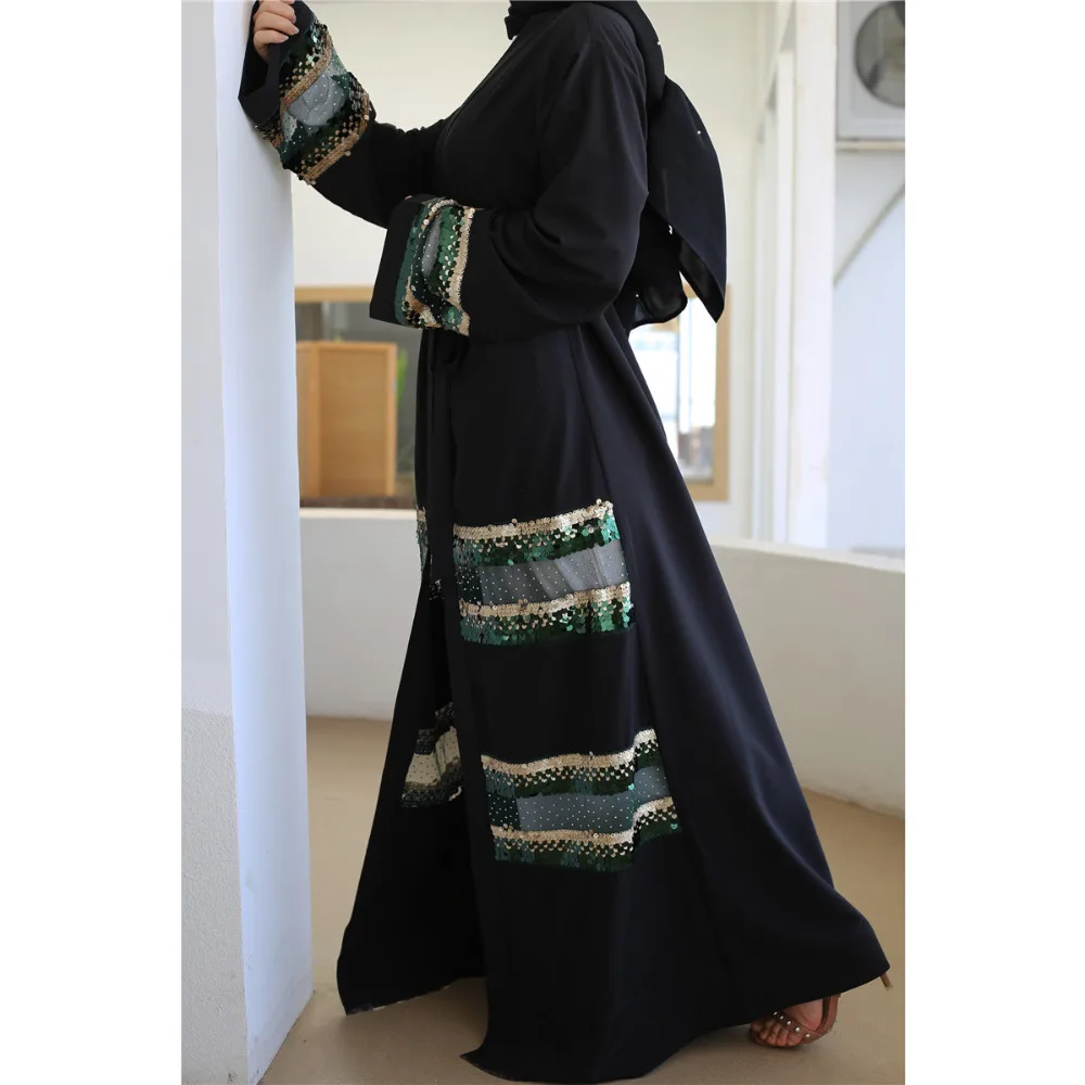 13408079628_587990296