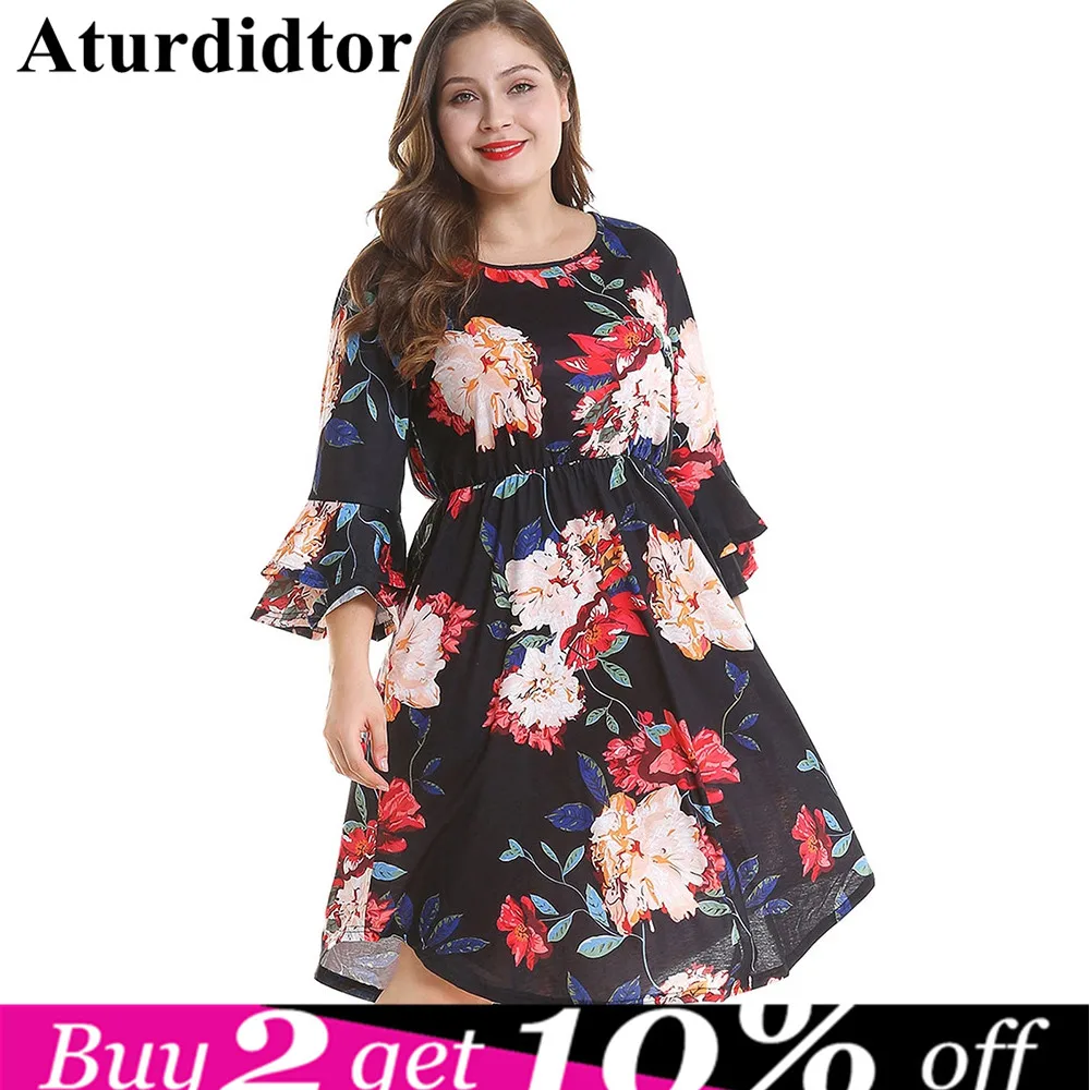 

Plus Size Bell Sleeve Floral Print Dress