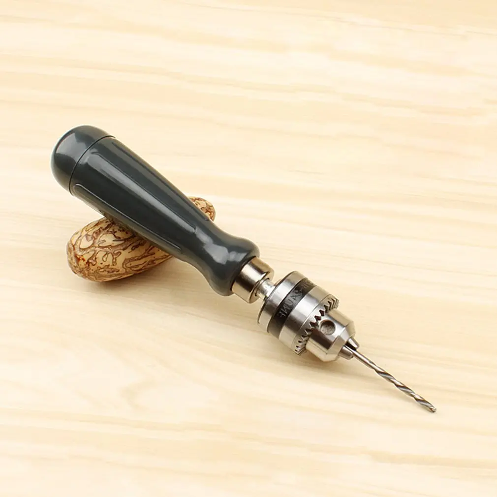 

Large Key Hand Twist Drill with 5 Drill Bits