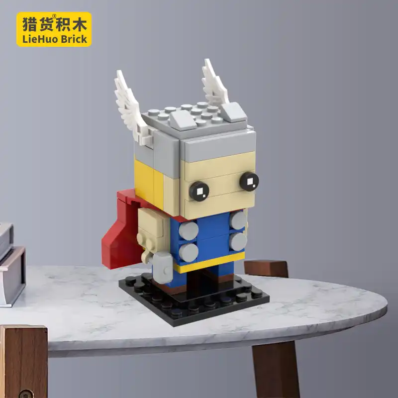 brickheadz thor