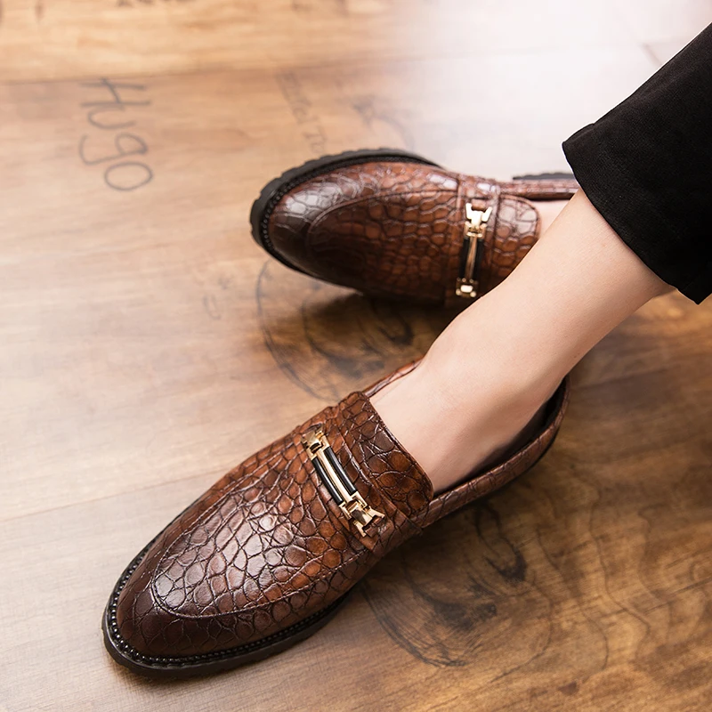 Brand spring and autumn new fashion breathable comfortable personality crocodile pattern casual high quality Loafers