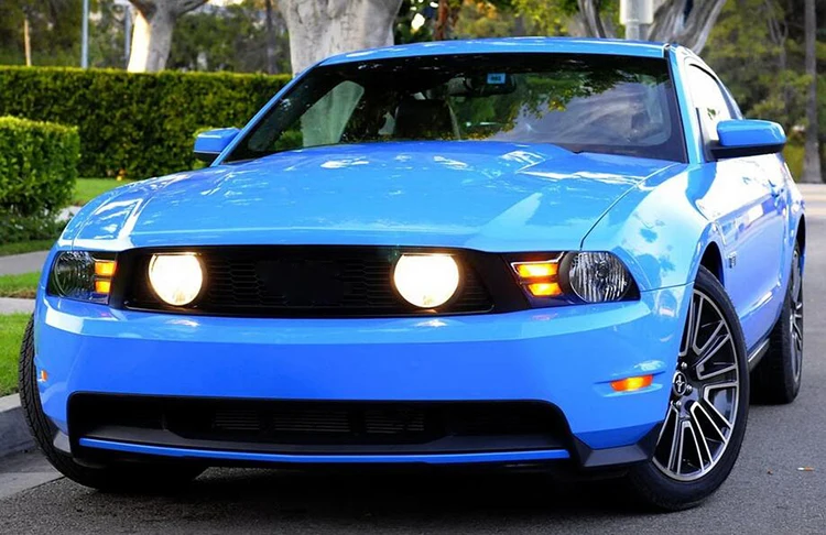 Для Ford mustang 2010 2011 2012 супер яркий белый цвет 3528 SMD комплект светодиодов «глаза ангела» дневной ходовой светильник DRL